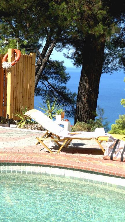Dryades Hotel シビリ エクステリア 写真