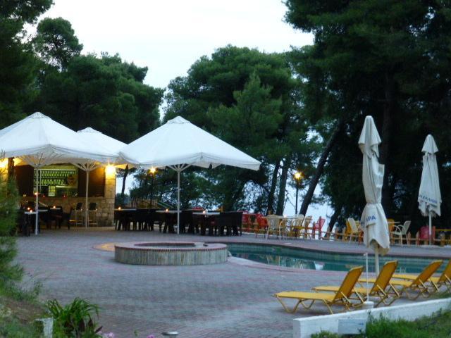 Dryades Hotel シビリ エクステリア 写真